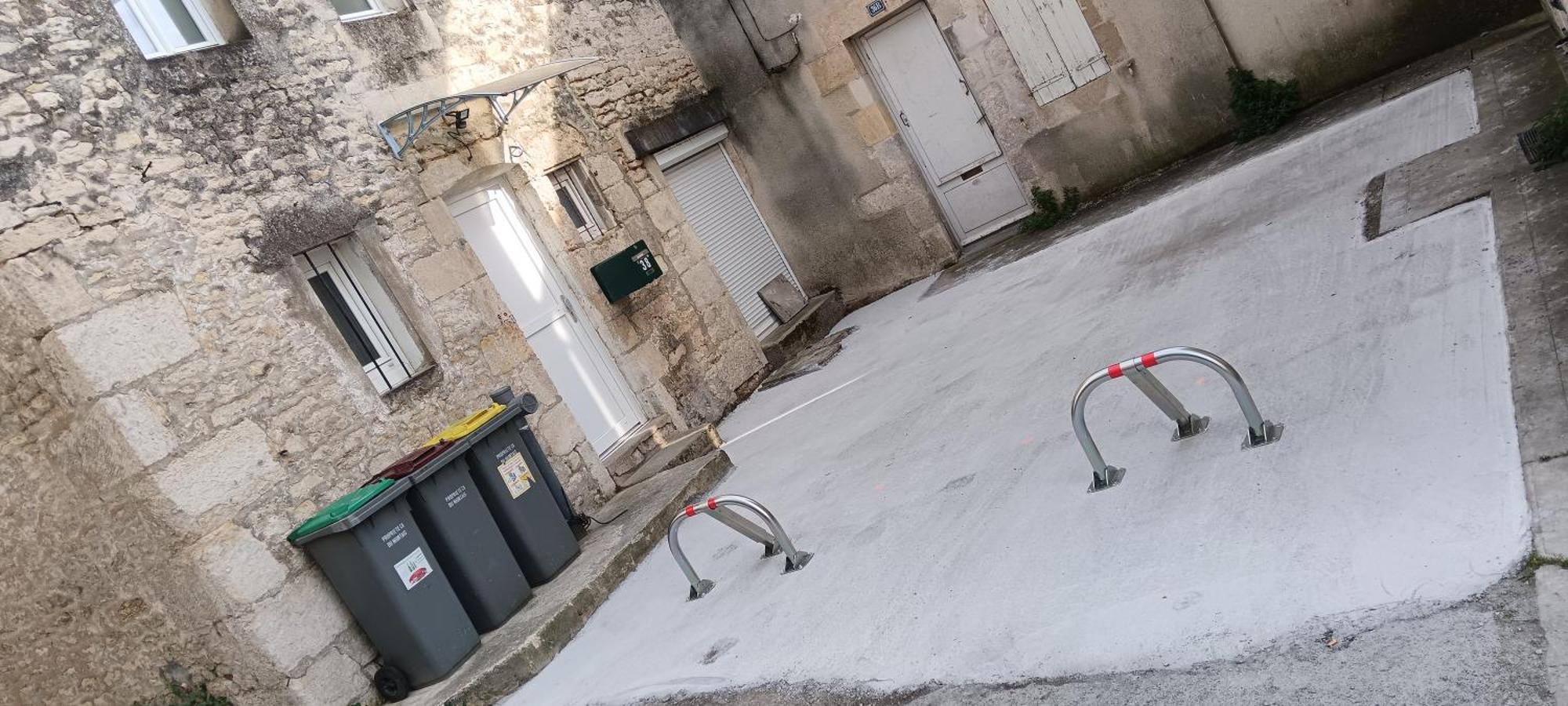 Escapade Niortaise - Studios Climatises Hyper-Centre De นีออร์ ภายนอก รูปภาพ